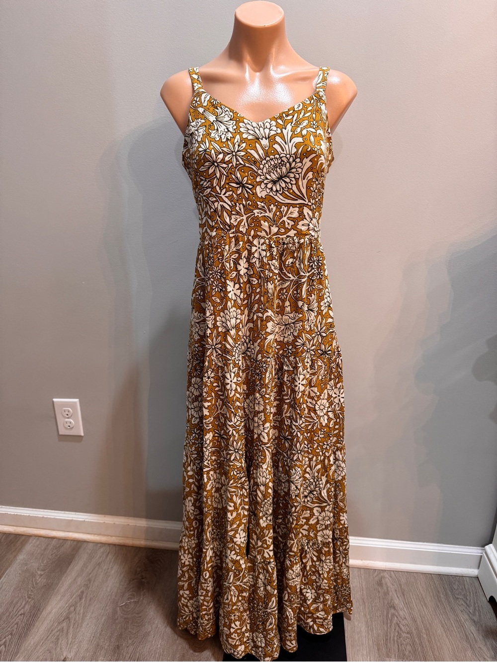 Rachel Ashwell Golden Floral Maxi Dress Tiered 2 - Picture 2 of 6
